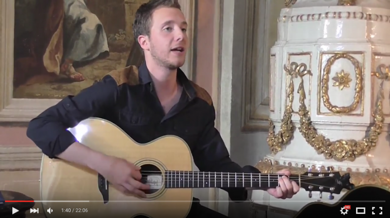 A Zaporozsec Varga Bencéje egy szál gitárral Sárváron