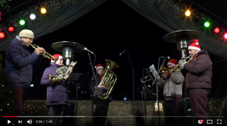 Advent II. – a Daniel Speer Brass a második gyertyagyújtásnál