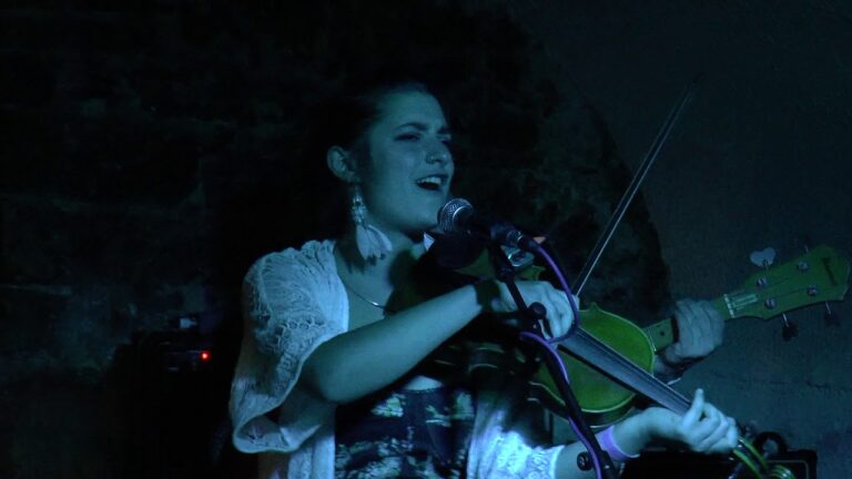 Cabaret Medrano – Bakancs @ Sárvár