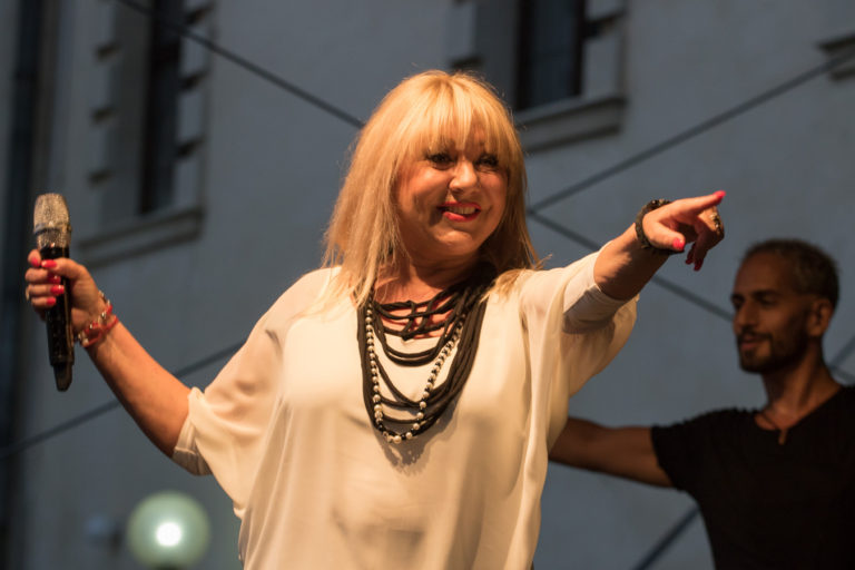 Zoltán Erika fellépése