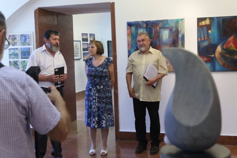A Veszprémi Művész Céh kiállítása