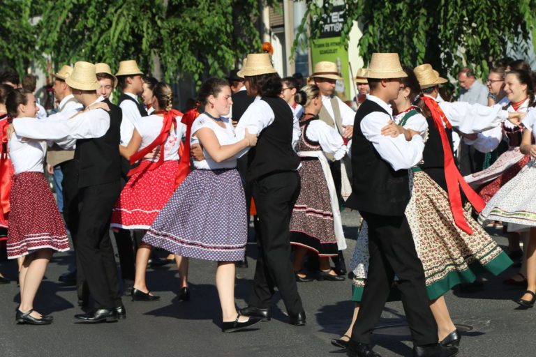 Folklórfesztivál záró