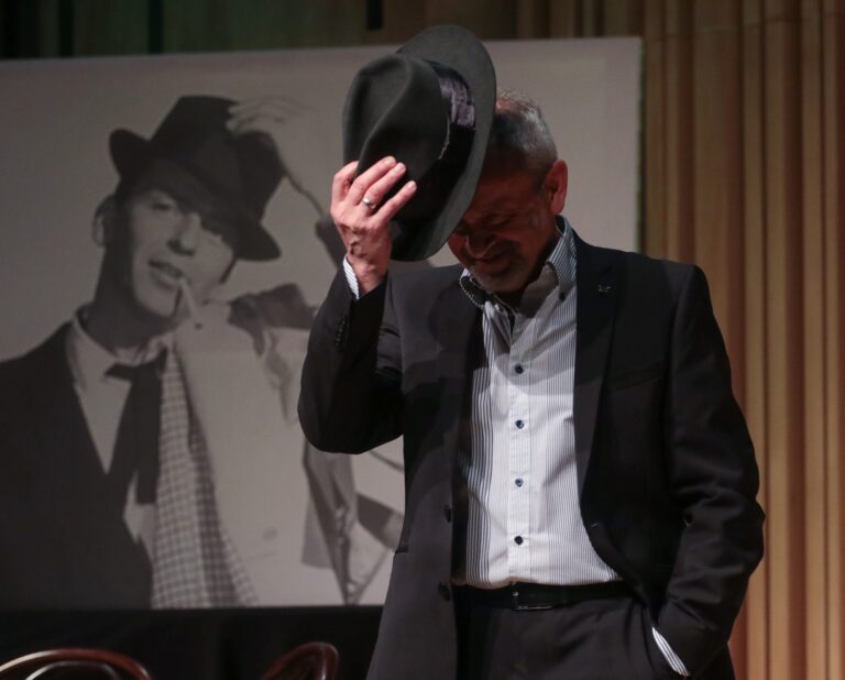 Nagyapám, Frank Sinatra