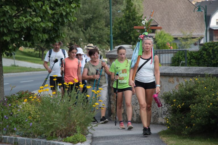 Jubileumi gyalogos zarándokút