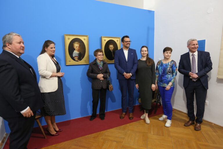 Munkácsy képek a Nádasdy-várban