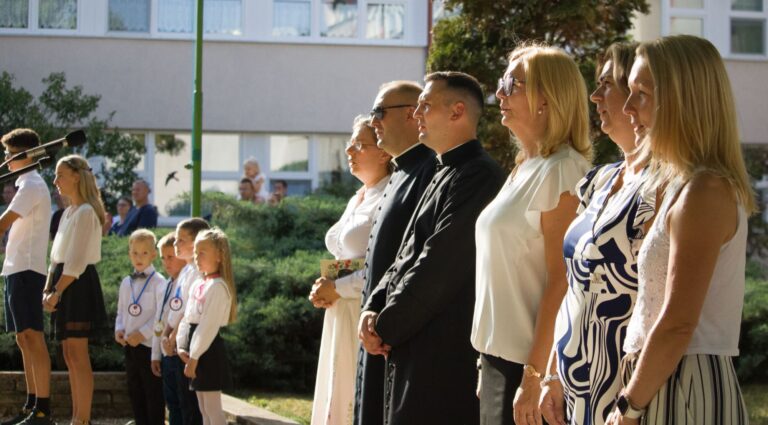 A Nádasdy Tamás általános iskola tanévnyitó ünnepsége
