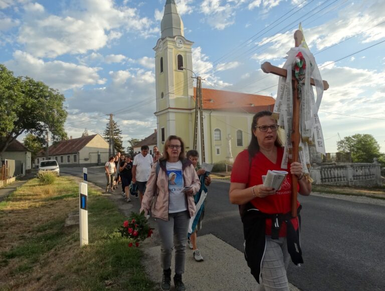 Káld-Hidegkút Kisboldogasszony zarándoklat